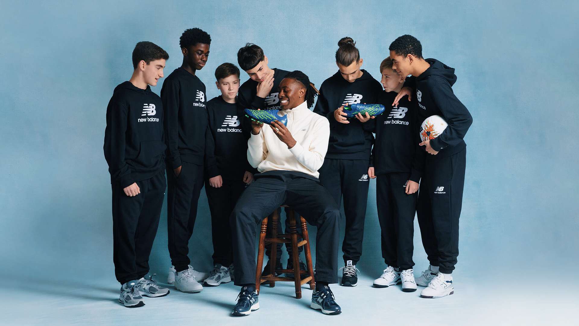 由于对裁判 由于对裁判